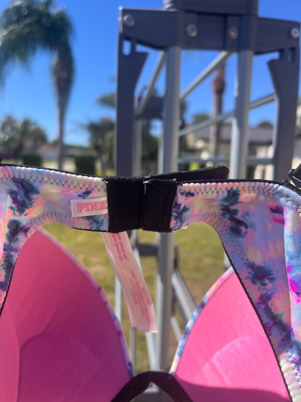 🔥 VS PINK Tie Dye Push-Up Bra - 32D - RARE COLORS - Picture 7 of 9